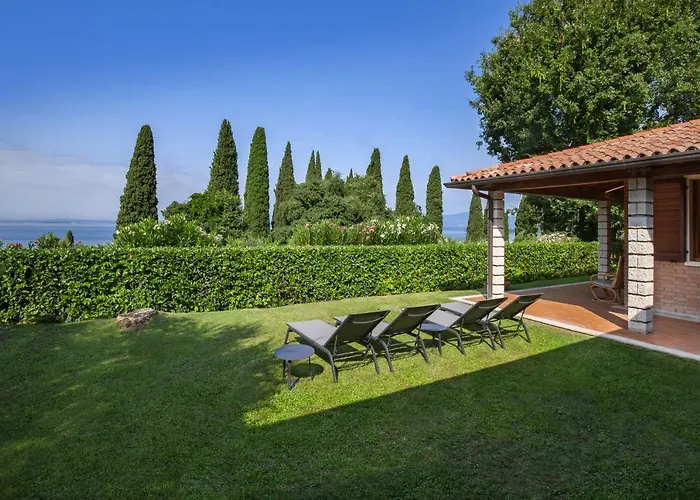 Irene In ヴィラ *